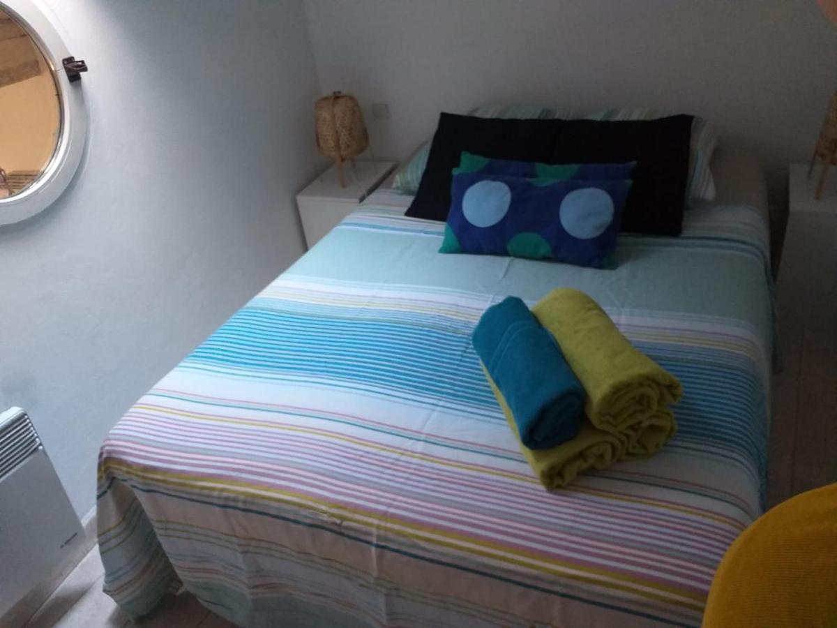 Duplex Des 13 Cantons Марсилия Екстериор снимка