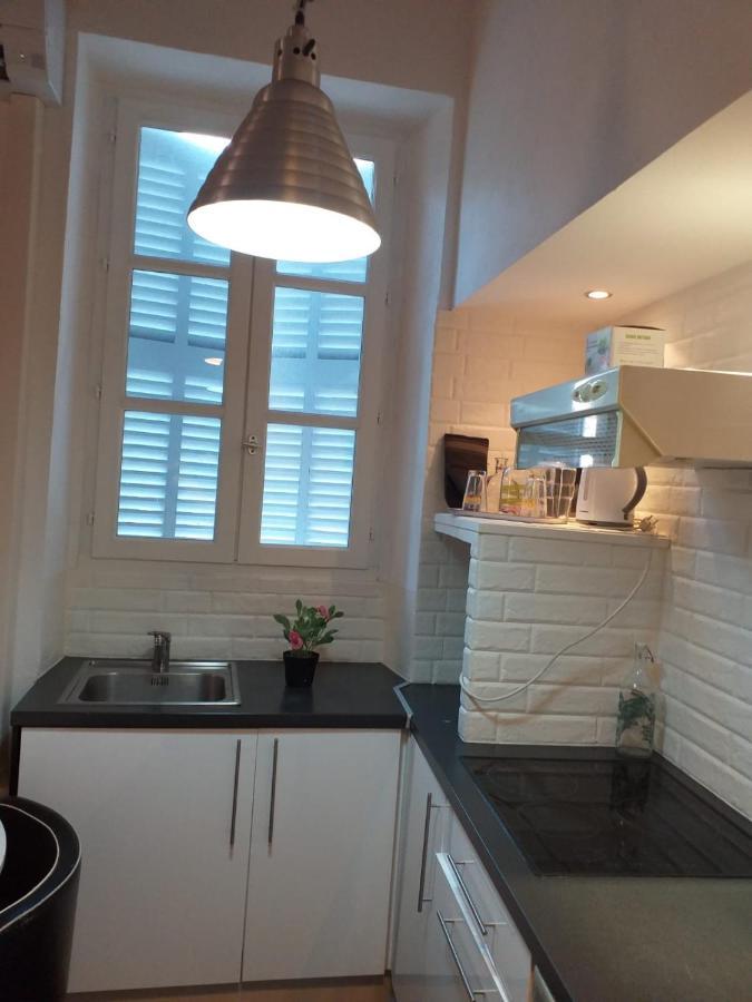Duplex Des 13 Cantons Марсилия Екстериор снимка