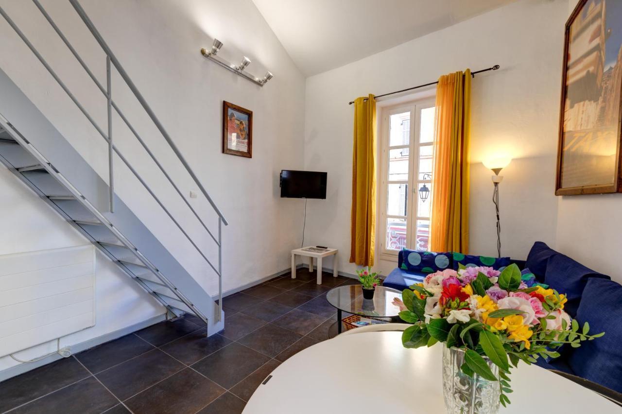 Duplex Des 13 Cantons Марсилия Екстериор снимка